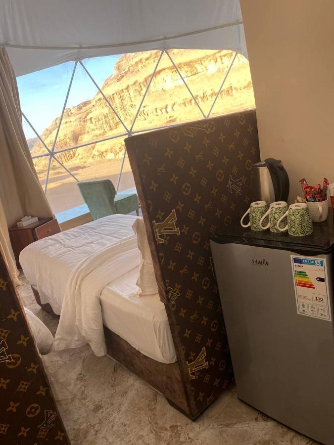 Omar Ali Luxury Camp 호텔 와디럼 외부 사진