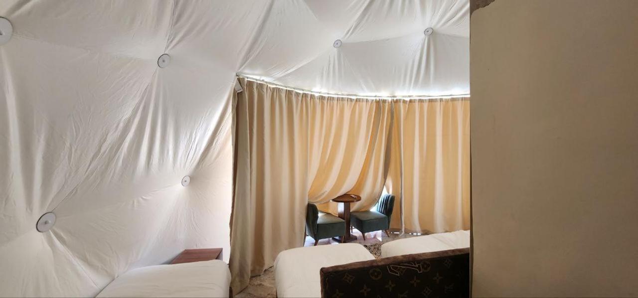 Omar Ali Luxury Camp 호텔 와디럼 외부 사진