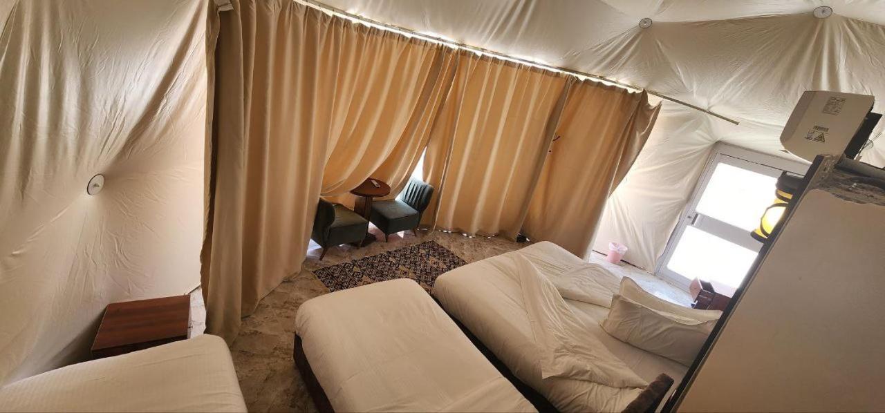 Omar Ali Luxury Camp 호텔 와디럼 외부 사진